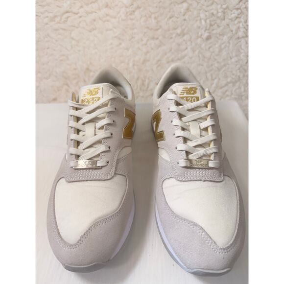 New Balance 420 Sneakers Womens Size 9 Suede and Canvas in Gold and Cream color - Picture 1 of 8